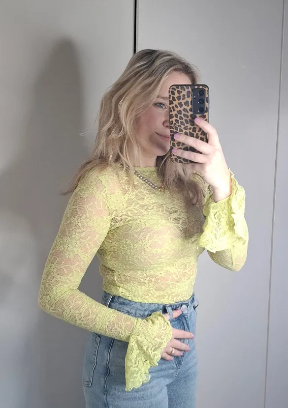 LOVEDRUNKY Kant Ruffle top pistachegroen mesh