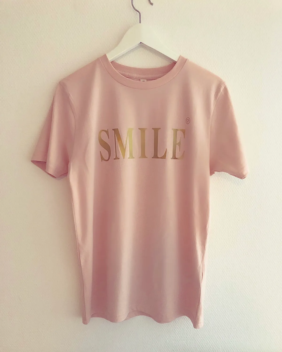 LOVEDRUNKY Smile T-shirt Zalm wijd ecofriendly