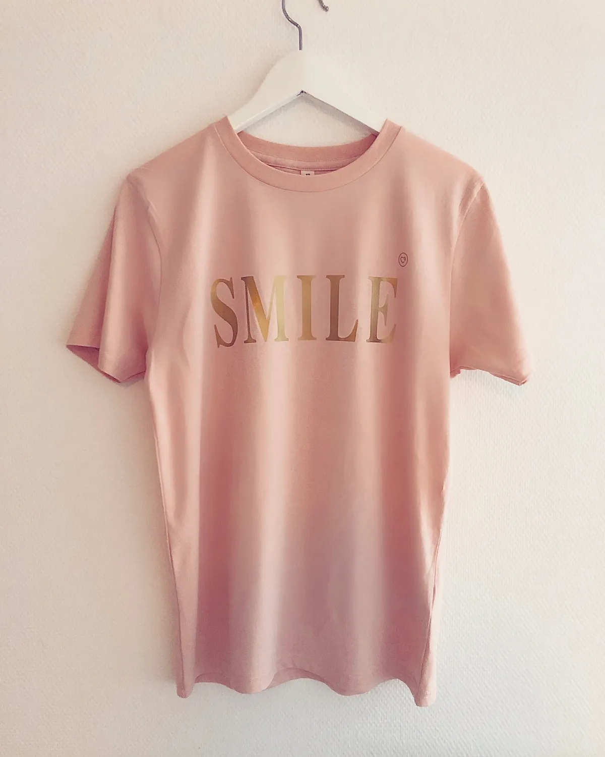 LOVEDRUNKY Smile T-shirt Zalm wijd ecofriendly