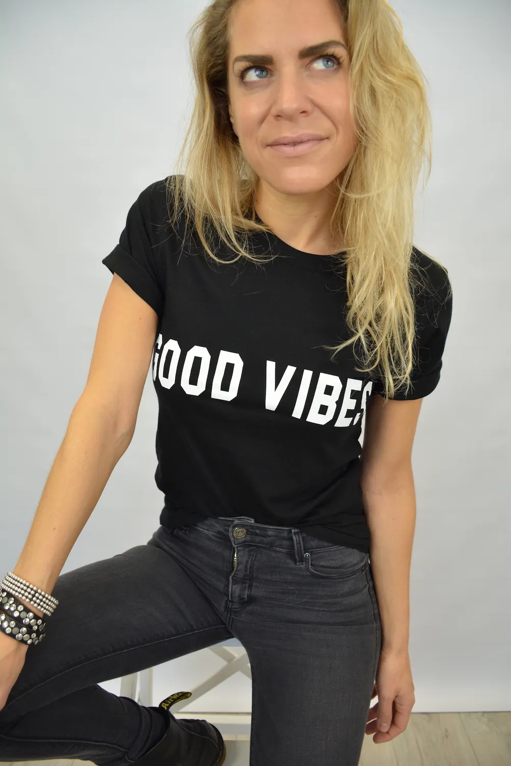 LOVEDRUNKY Good Vibes T-shirt Good Vibes shirt zwart