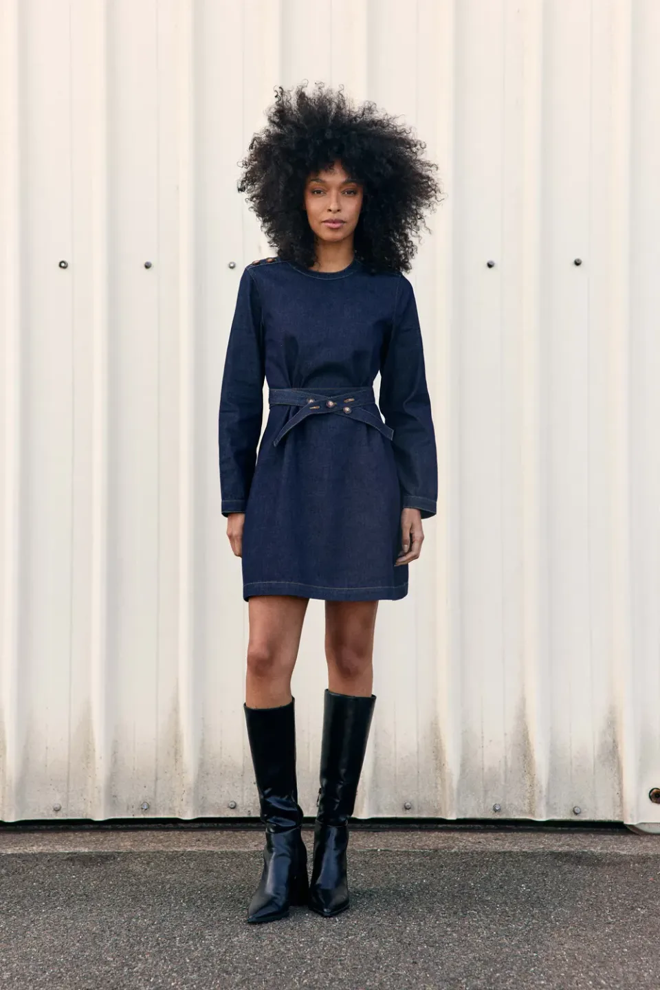 La Petite Etoile Ruona denim jurk brut korte uitlopende