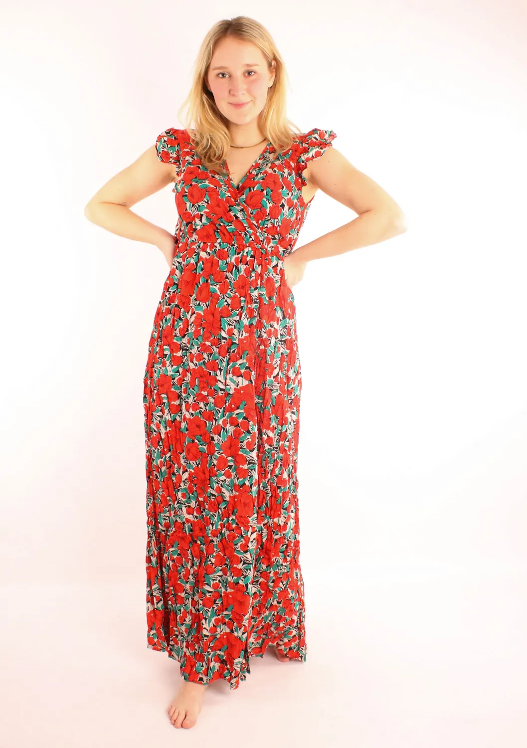 LOVEDRUNKY Bloemen maxi jurk rood V-hals split ceintuur