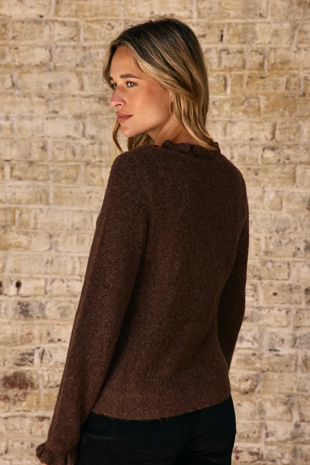 La Petite Etoile Mudya vest bruin honingraat volant