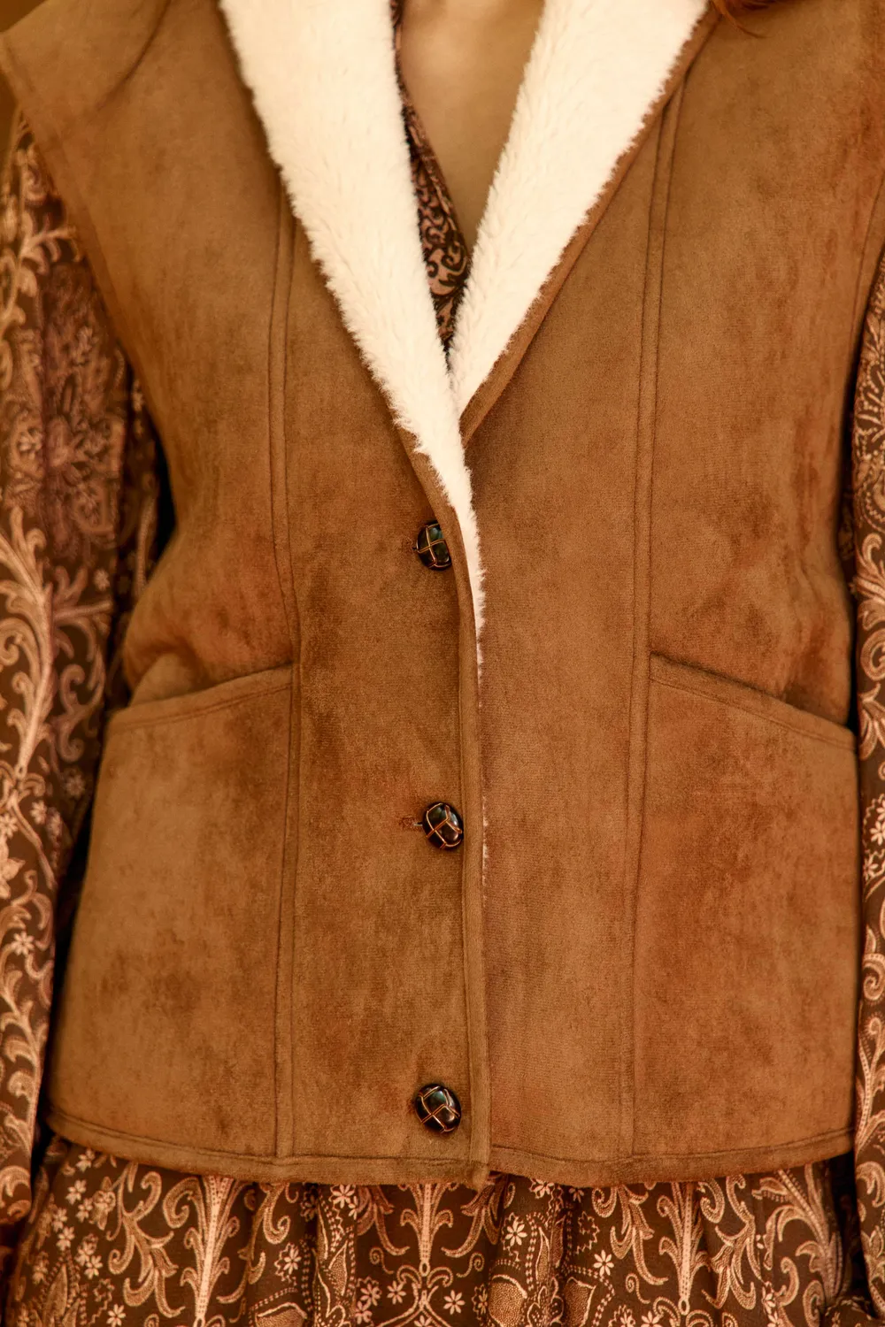 La Petite Etoile Velmy bodywarmer camel teddy