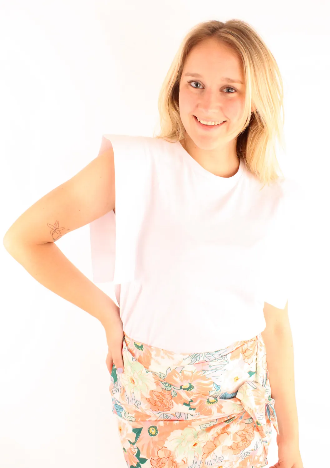 LOVEDRUNKY Butterfly t-shirt wit oversized flap