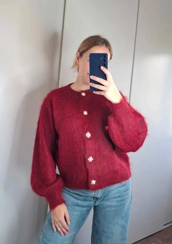LOVEDRUNKY Soft vest bordeaux rood parelknopen ballonmouw