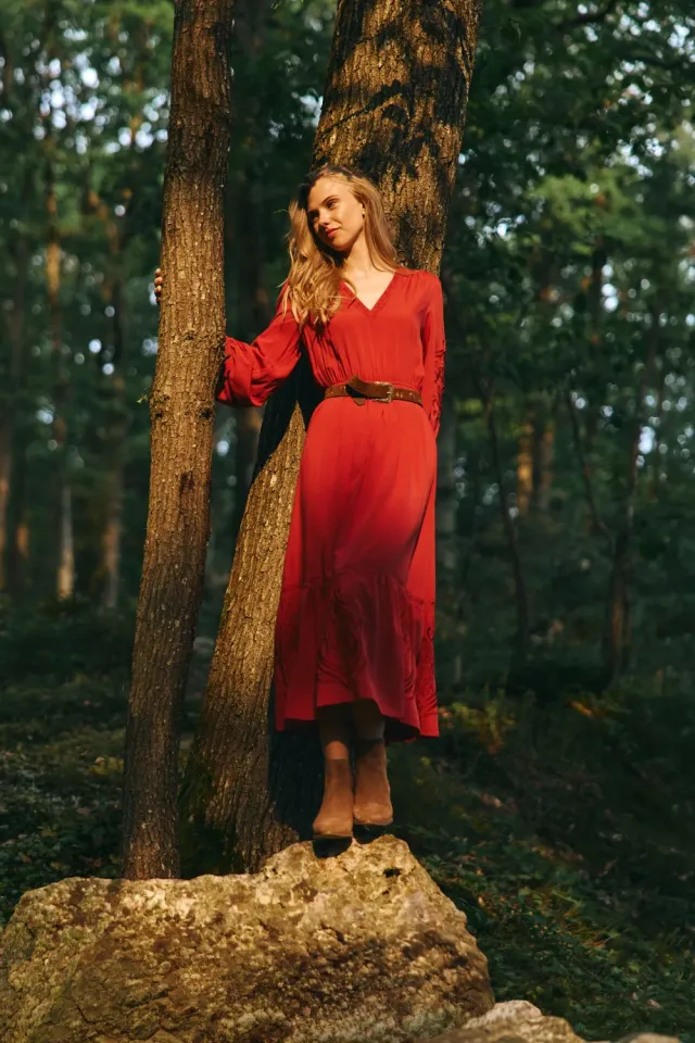 La Petite Etoile Relyne maxi jurk baksteenrood borduursel