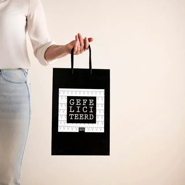 Amiek Gitbag Gefeliciteerd cadeautas zwart 24x12x36 cm