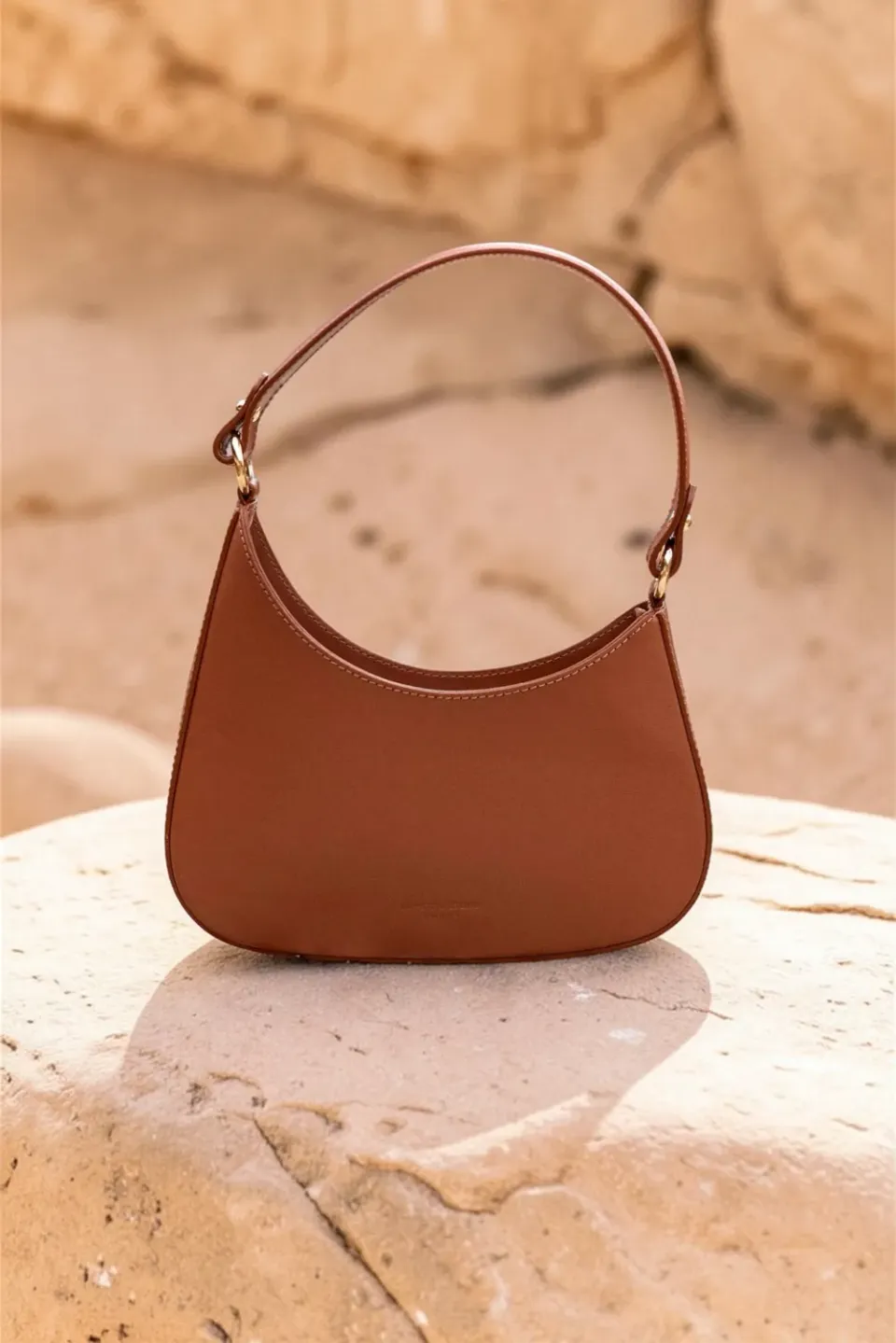 La Petite Etoile Adam tas camel leer