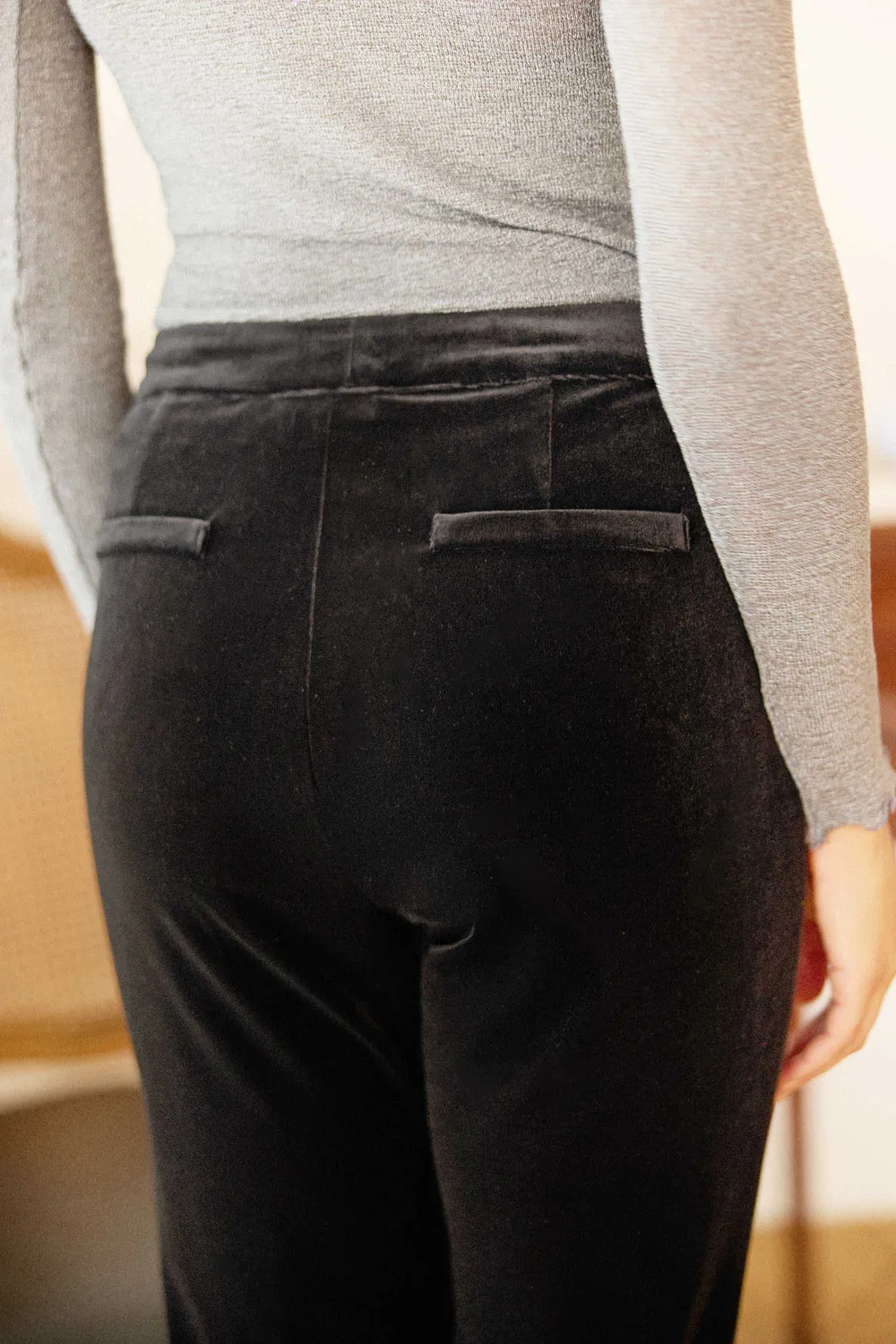 La Petite Etoile Palmera Flare broek zwart fluweel