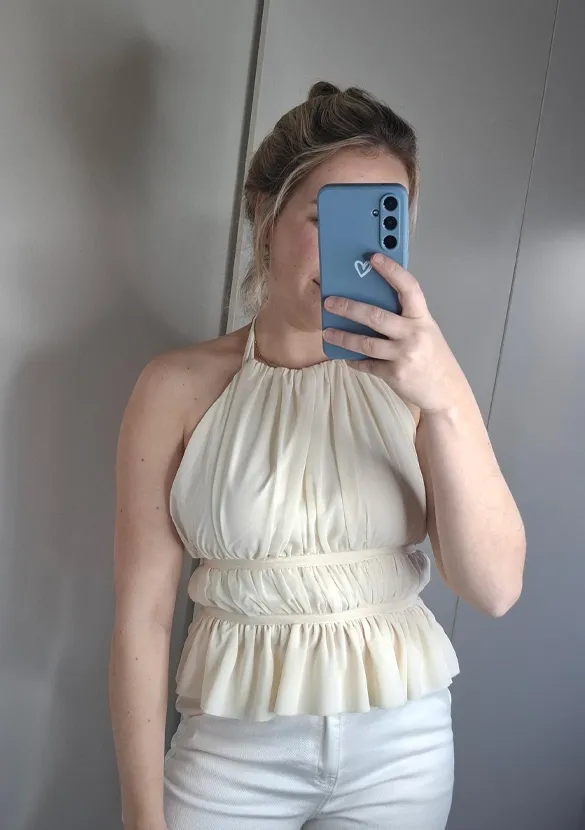 LOVEDRUNKY Ruches Haltertop creme chiffon