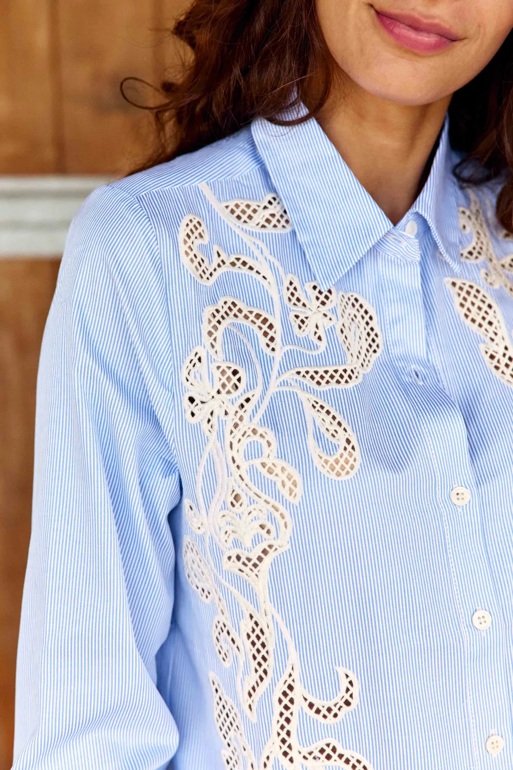 La Petite Etoile Clema blouse ecru blauw borduur