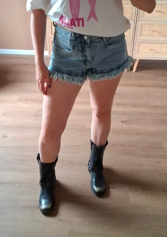 LOVEDRUNKY Rafel short blauw denim gerafeld