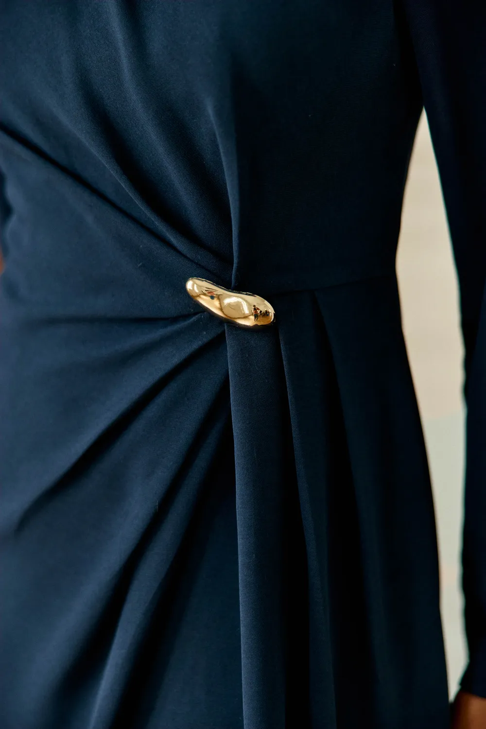 La Petite Etoile Rosal jurk blauw kort asymmetrisch