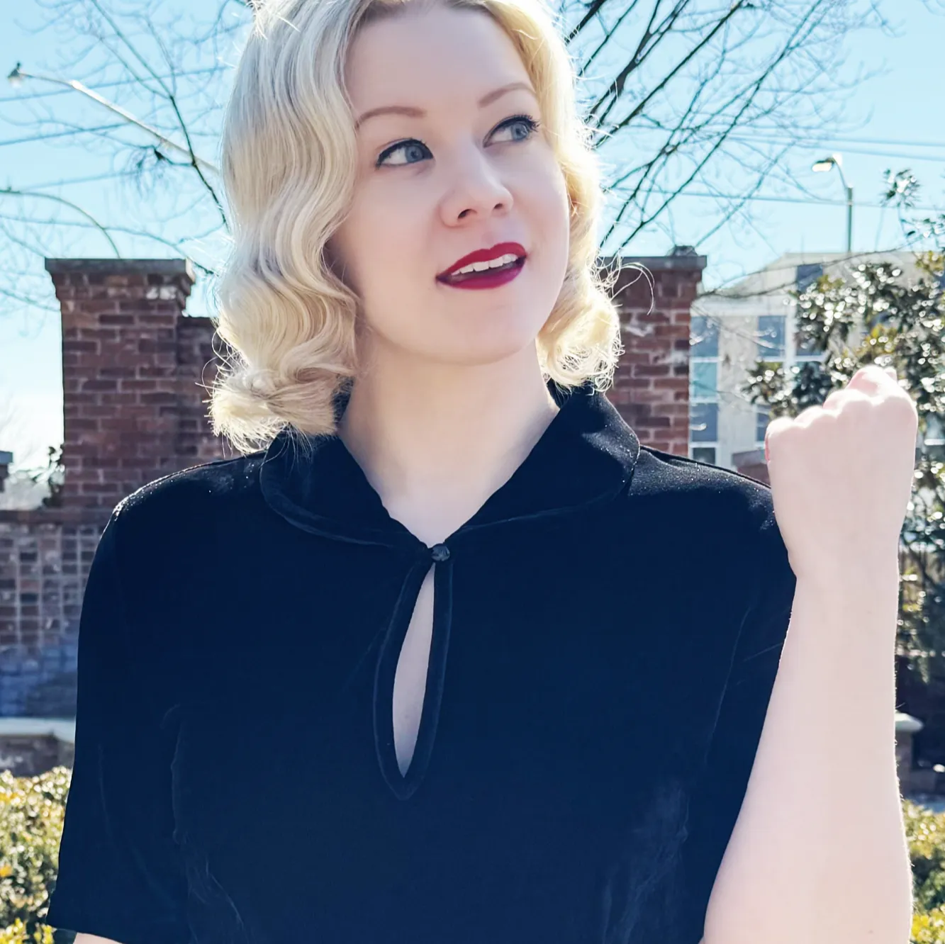 Tatyana Keynote vintage blouse velvet roze stretch