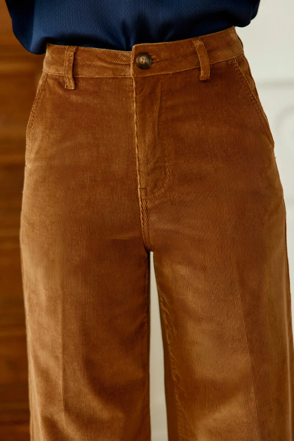 La Petite Etoile Petrona broek camel ribfluweel wijd