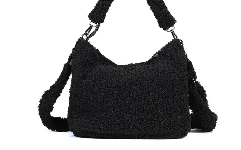 Amiek Palma schoudertas teddy zwart 35 cm vegan