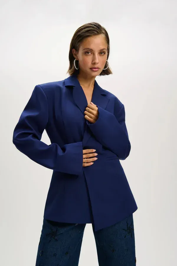 Amiek Yara blazer navy getailleerd