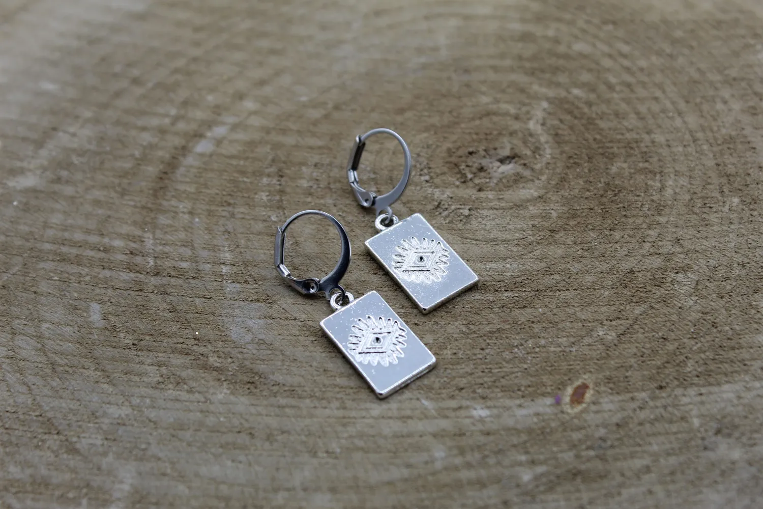 LOVEDRUNKY Hoops Eye oorbellen zilver oog
