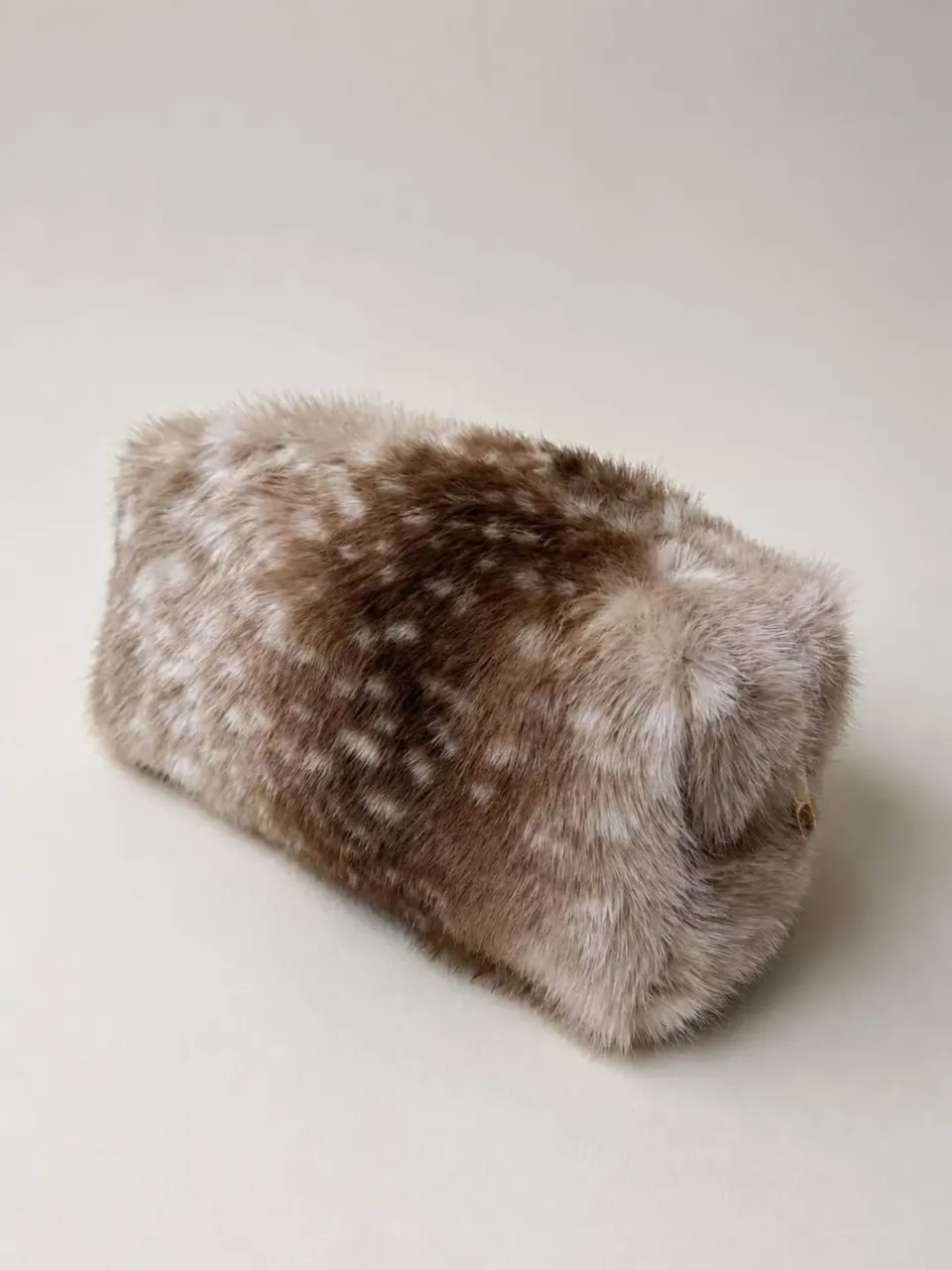 Amiek Fluffy Beauty Bag toilettas bambi pluche