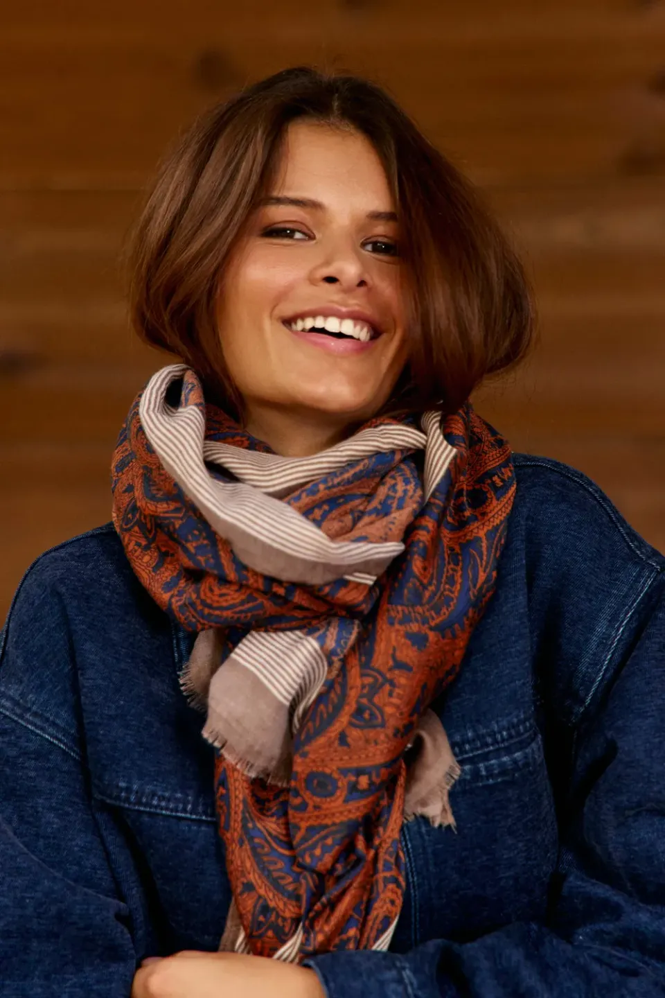 La Petite Etoile Arlen sjaal foulard blauw paisley TU