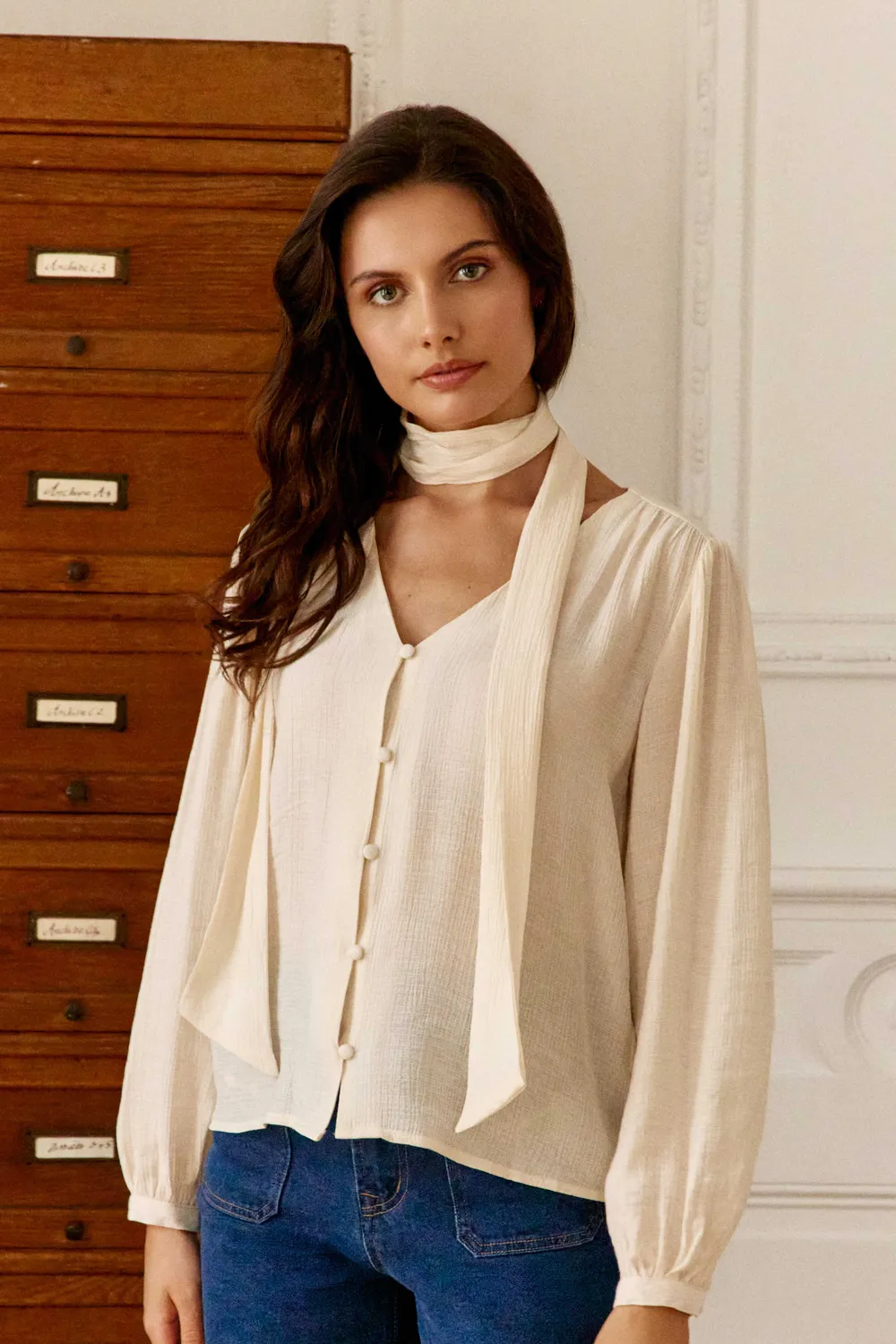 La Petite Etoile Bianca blouse ecru met strik