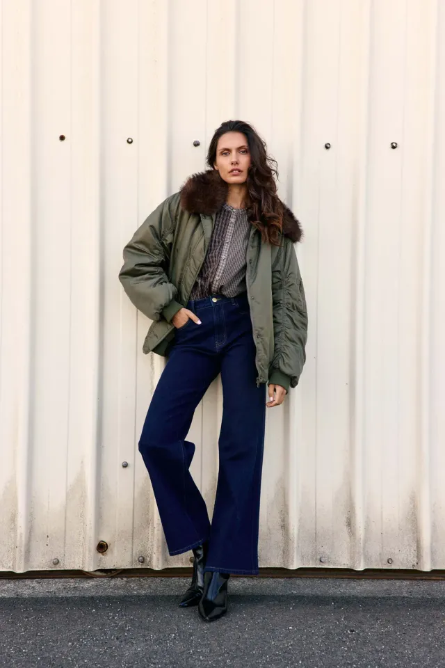 La Petite Etoile Naria bomber kaki oversize bontkraag