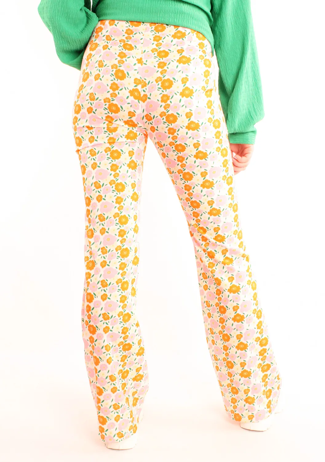LOVEDRUNKY Bloemen Flared broek Oranje hoge taille