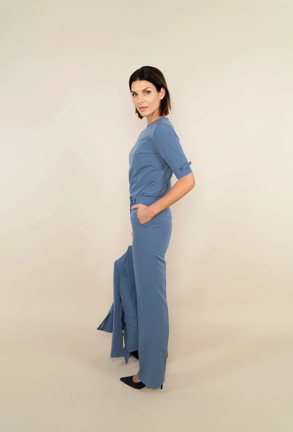 Laboutiek Clean Tee With Bows T-shirt Oceaanblauw Getailleerd