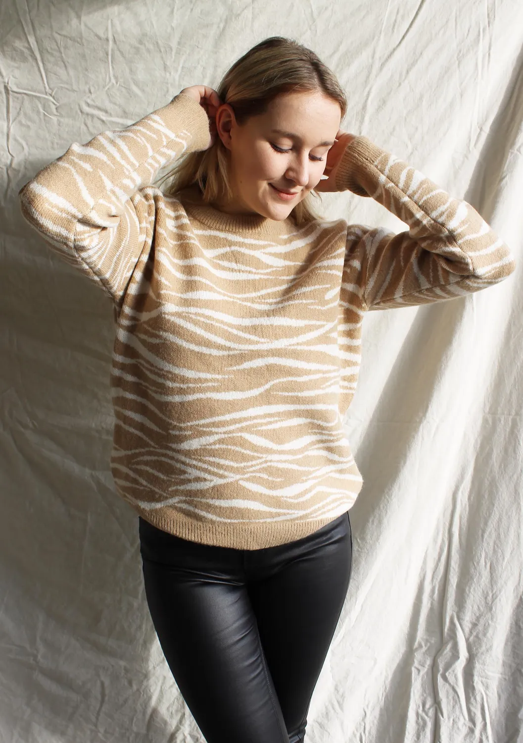 LOVEDRUNKY Zebra Print trui beige zebra losse fit