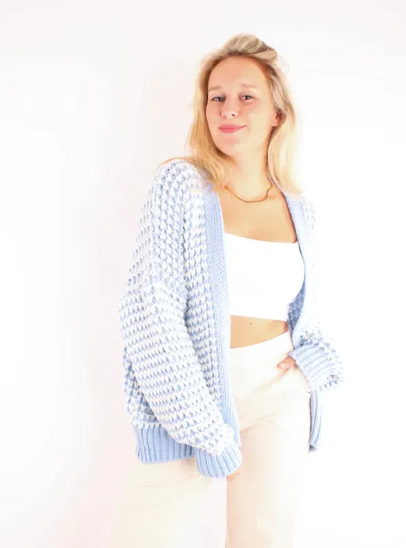 LOVEDRUNKY Elsie vest lichtblauw cozy breisel