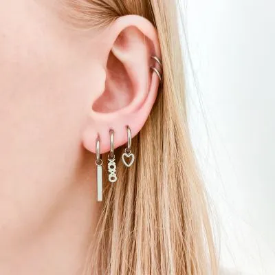 Amiek Essentialistics Bar oorbellen groot goud
