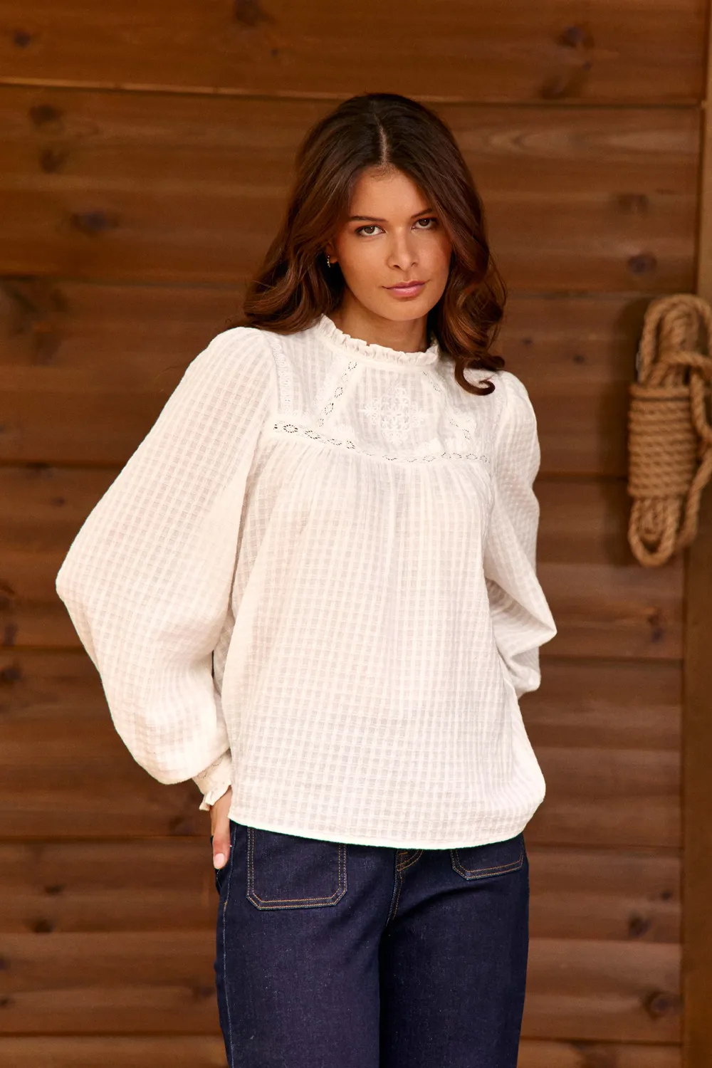 La Petite Etoile Birsena blouse ecru met kant