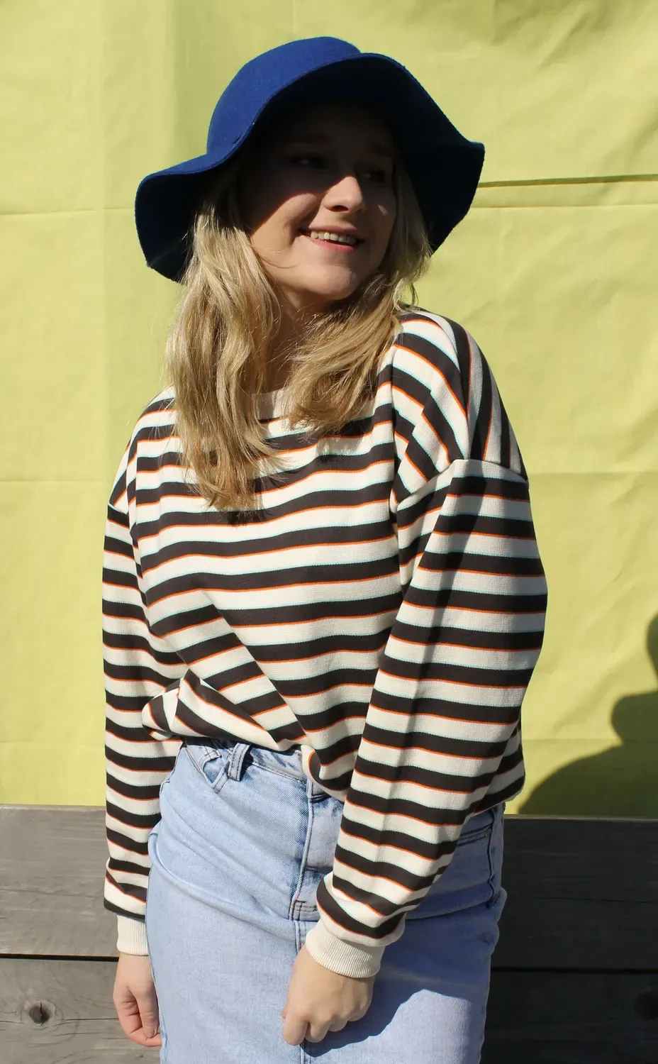 LOVEDRUNKY Gestreept creme trui boxy fit