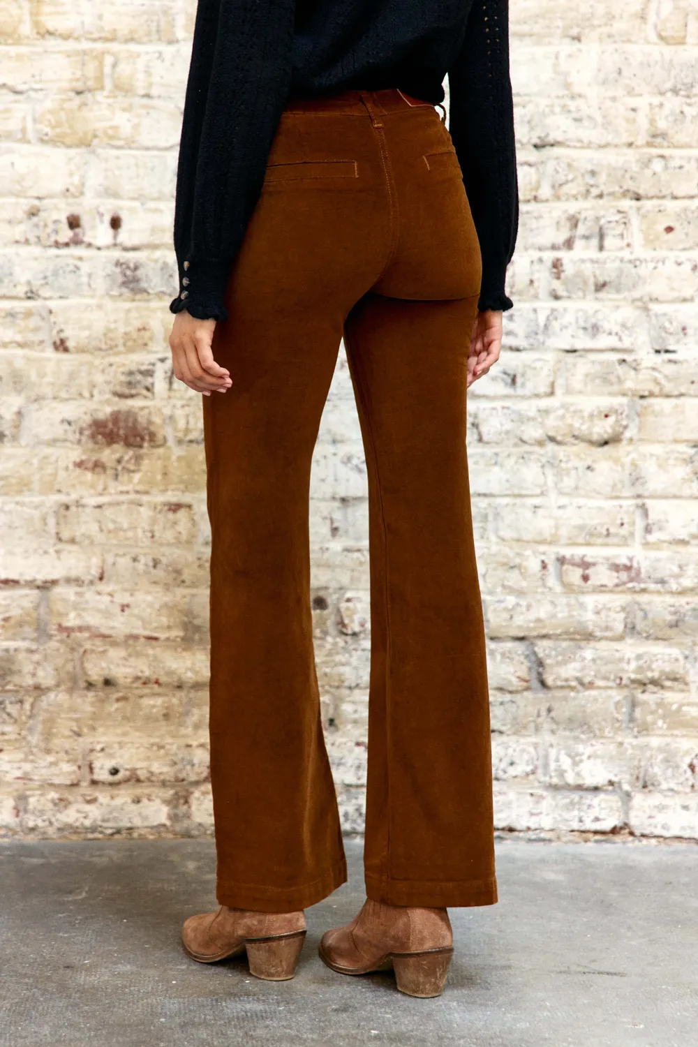 La Petite Etoile Sonny flared broek camel fluweel