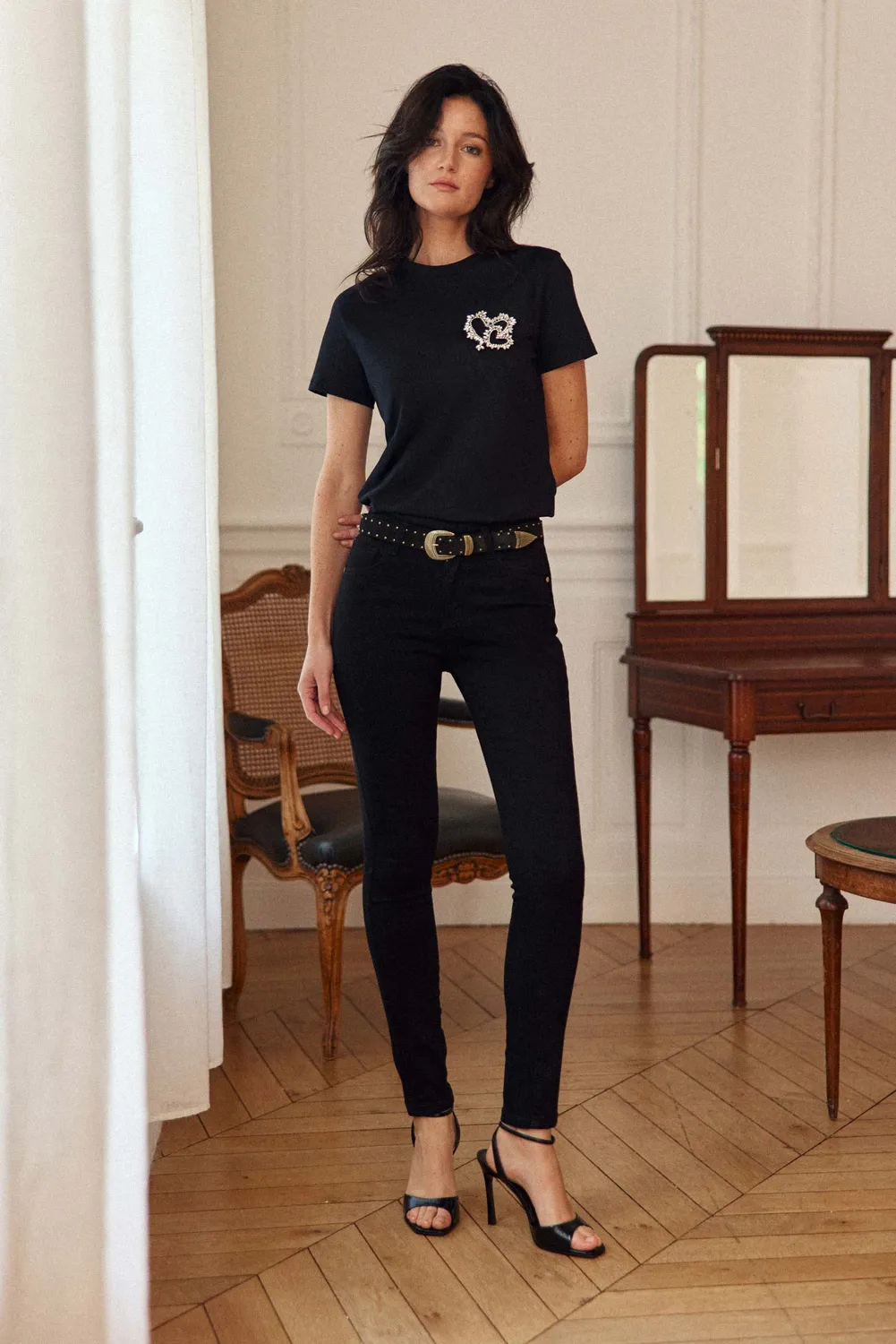 La Petite Etoile Agathe riem zwart suède studs