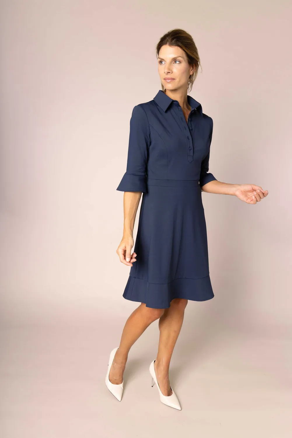 Laboutiek Ruffle Dress jurk marineblauw gevoerd