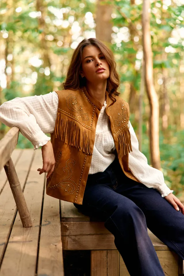 La Petite Etoile Voss bodywarmer camel suède franjes