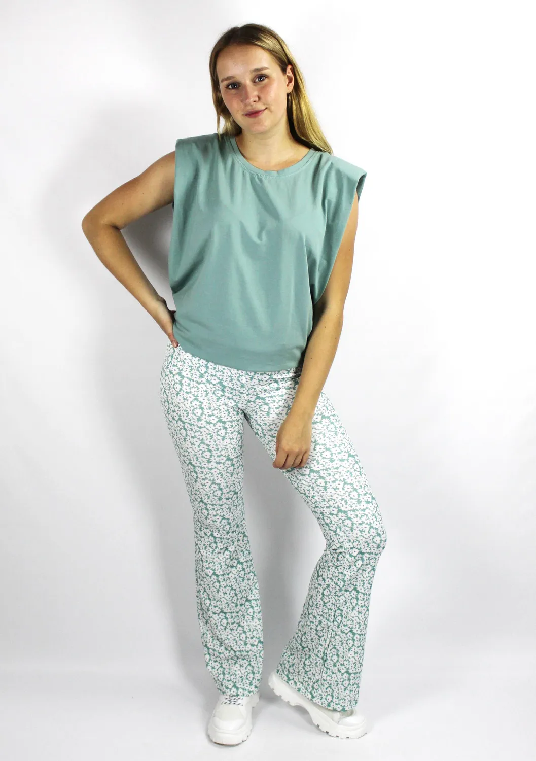 LOVEDRUNKY Padded Shirt top mint one size