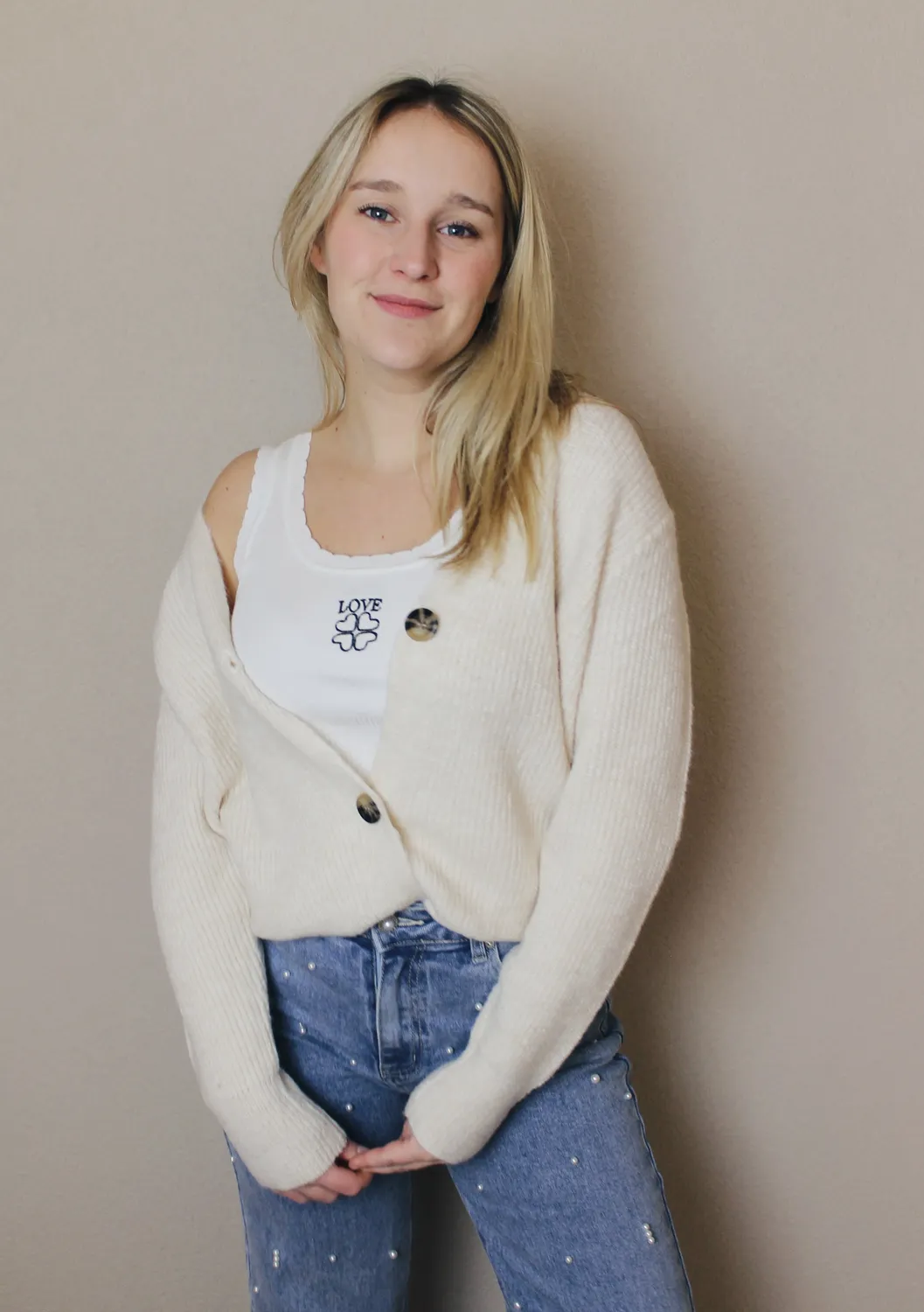 LOVEDRUNKY Cozy vest beige zacht fijnbreisel