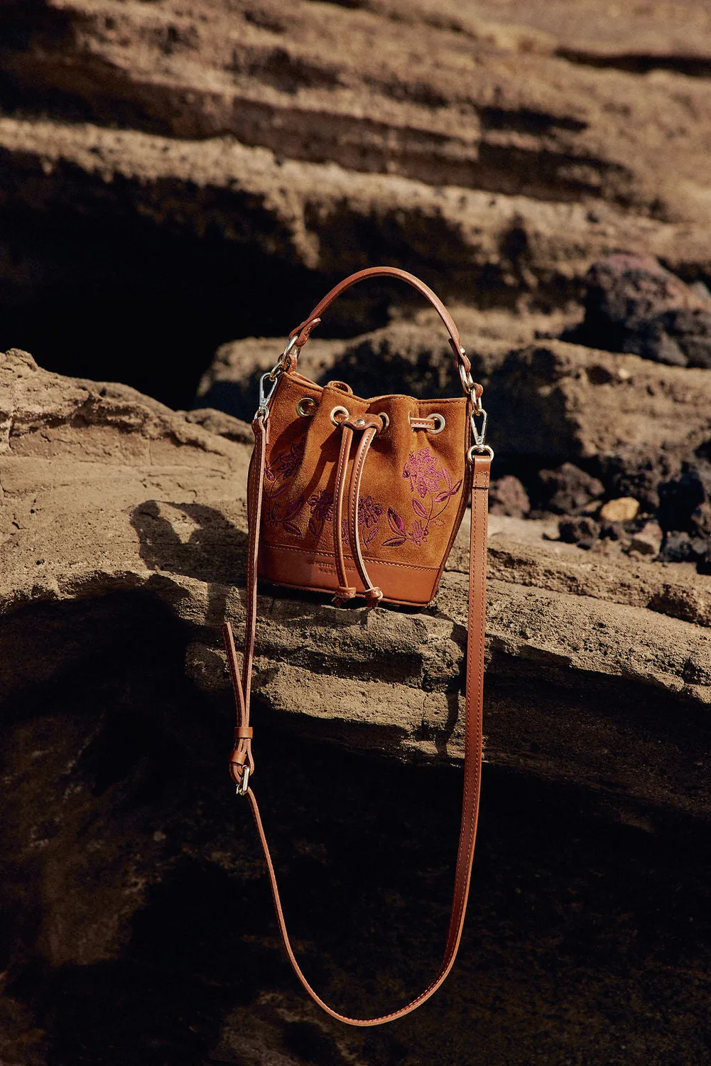 La Petite Etoile Aimmy leren tas camel emmer