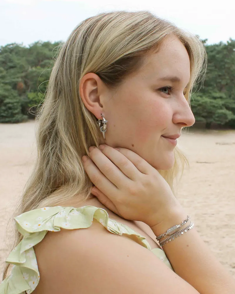 LOVEDRUNKY Aditi oorbellen zilver kralen