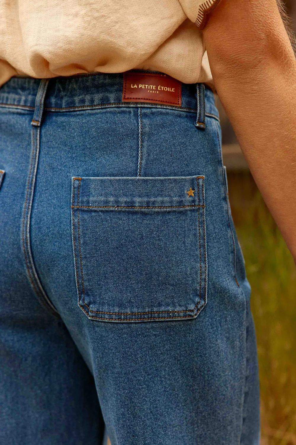 La Petite Etoile Atlanta wijde jeans medium stone