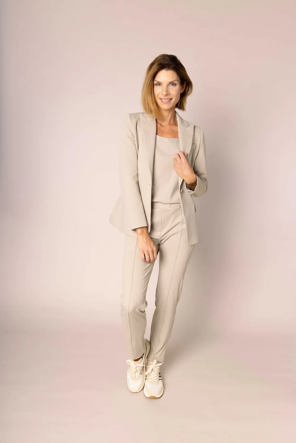 Laboutiek Jet Trouser taupe dames travel stretch