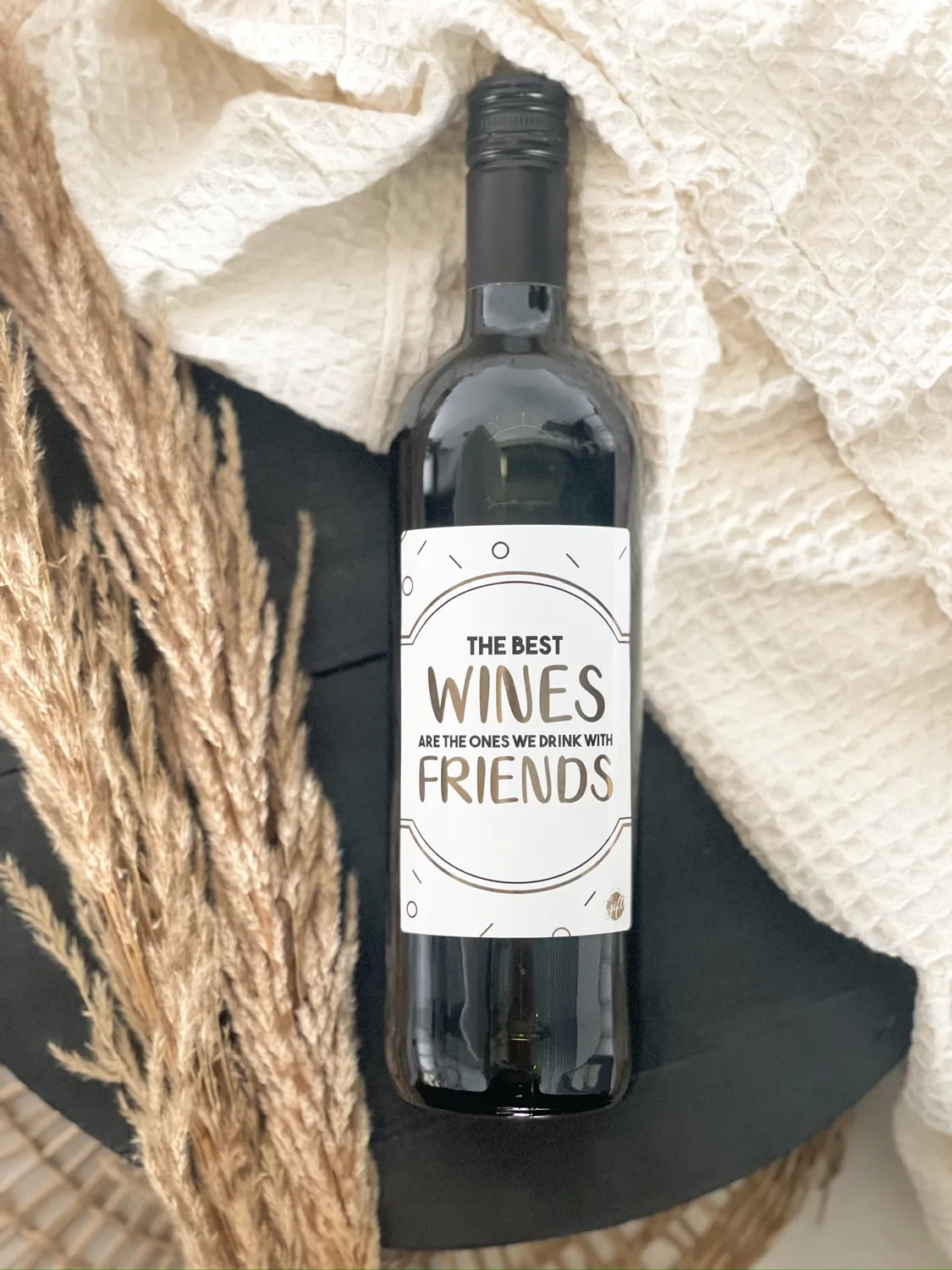 Amiek Friends wijnfles rood Spaanse wijn 13% cadeau