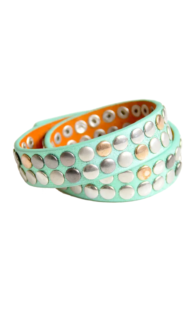 LOVEDRUNKY Stud armband mintgroen leer verstelbaar