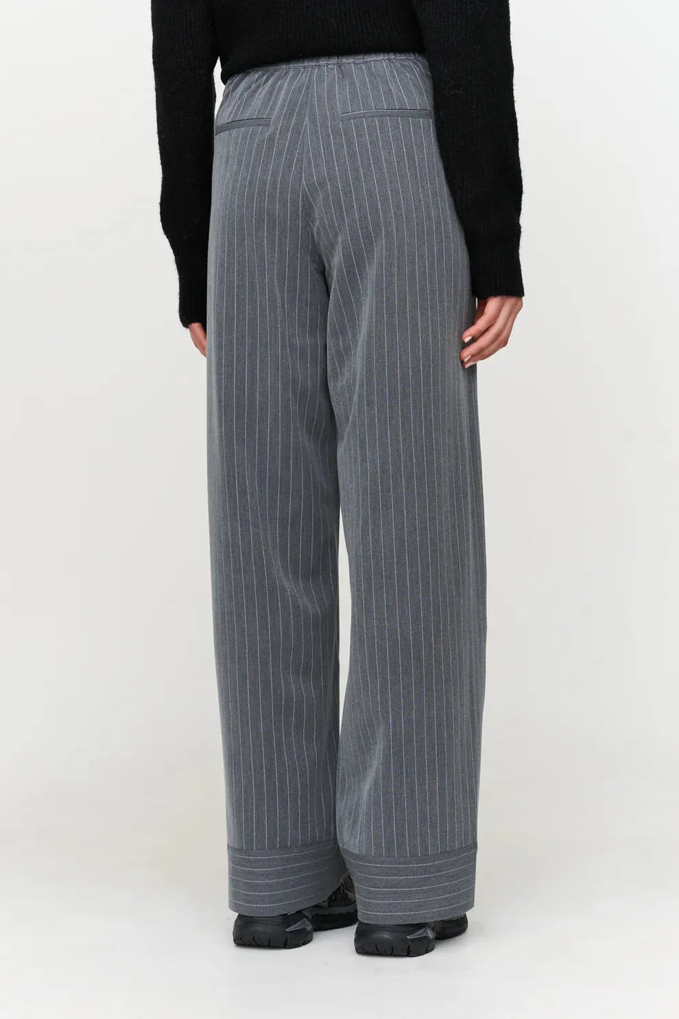 Amiek 24C Krijtstreep broek grijs dames wijd