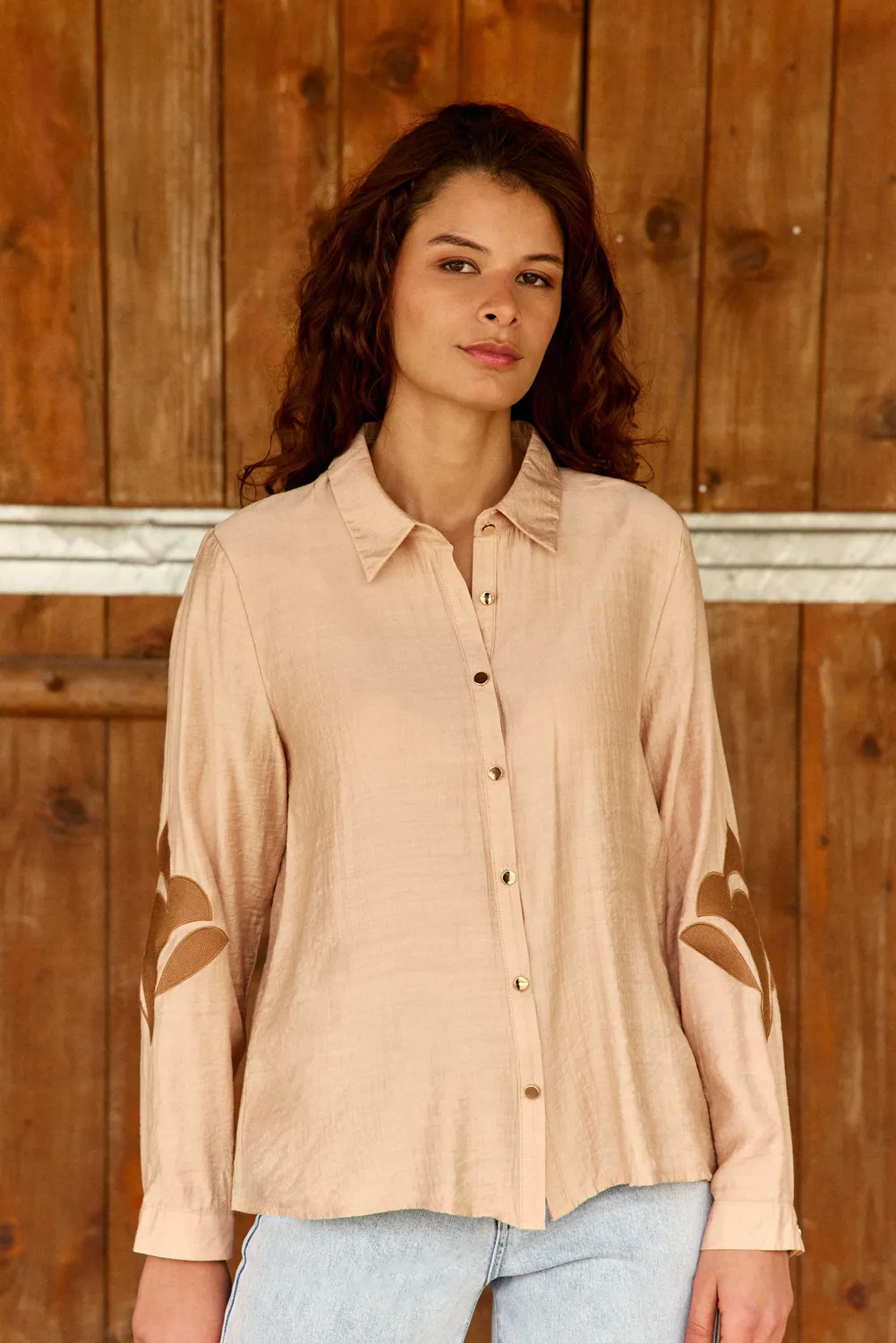 La Petite Etoile Clematite blouse beige borduursel mouw