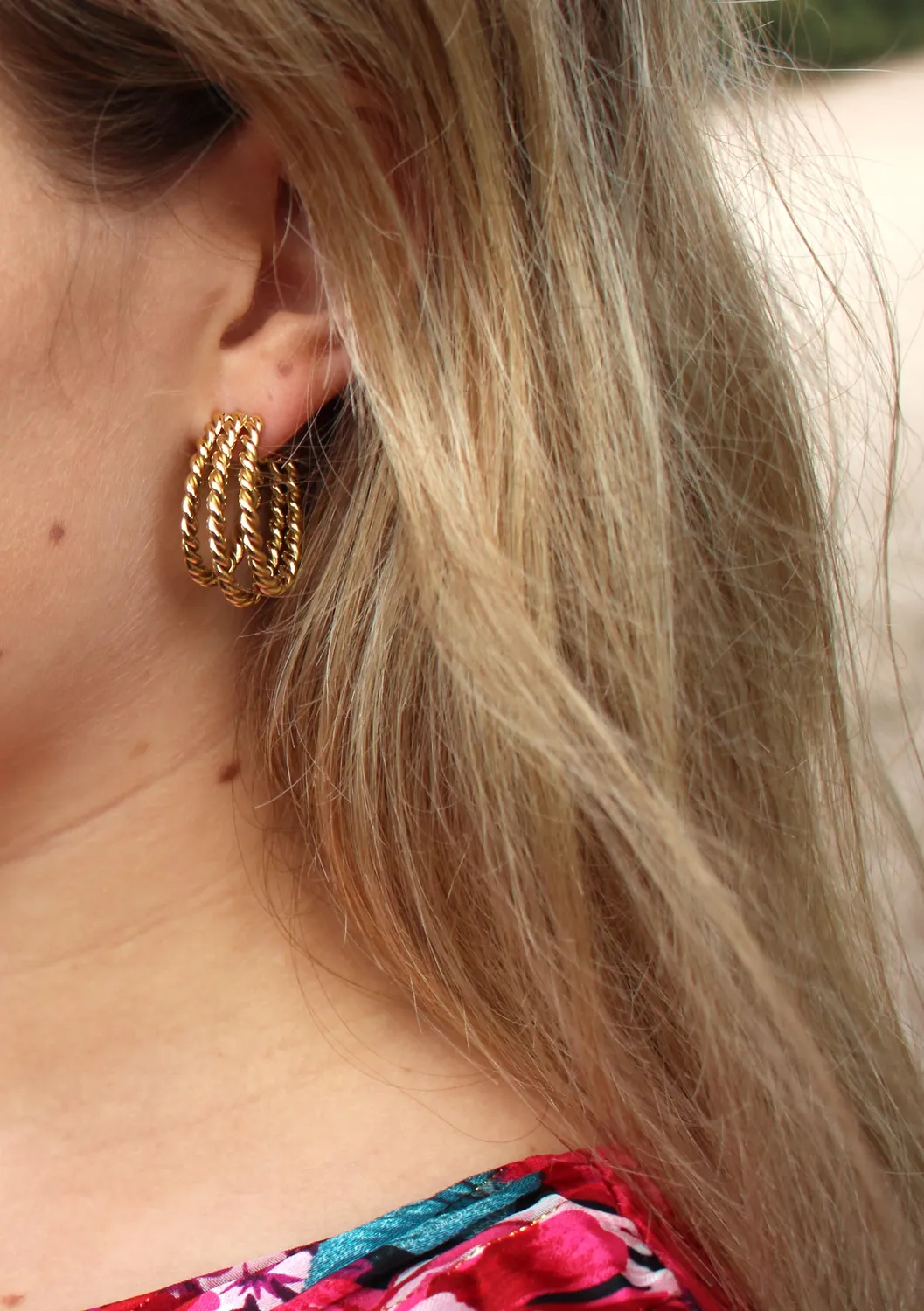 LOVEDRUNKY Noir oorbellen goud statement