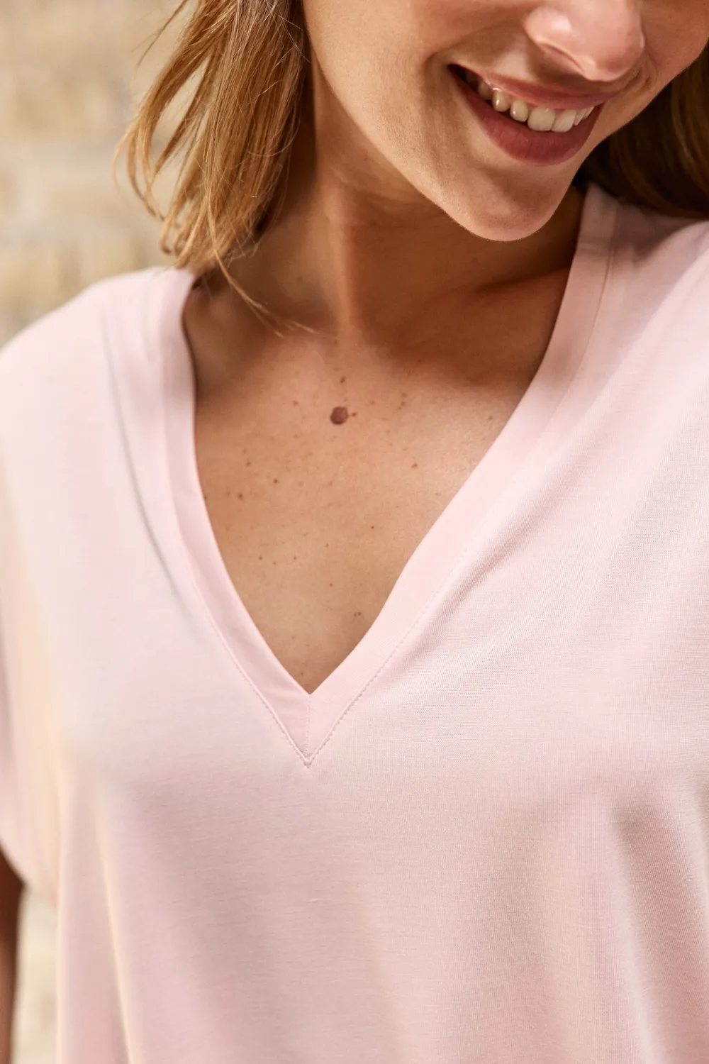 La Petite Etoile Marcelina T-shirt roze V-hals ruim
